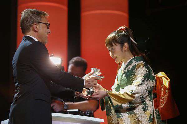 黑木華《小小的家》(暫譯)奪柏林影展最佳女主角 影史最年輕影后