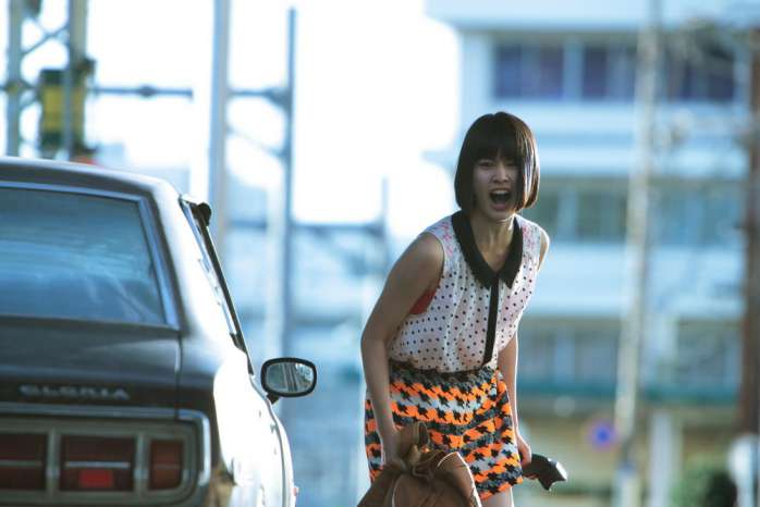 橋本愛《渴望》遭後浪逼退成綠葉 與二階堂富美齊手耍狠更甚《告白》