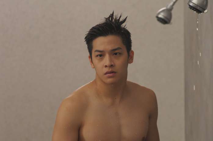 【水男骸】首映遇怪事！ 「泰版陳柏霖」邱泰夫帕太坎波拍戲也遇詭事  低溫下水拍攝險失溫喪命！