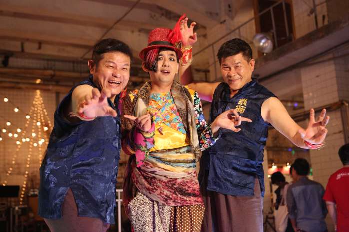 澎恰恰邀黃子佼再當電影咖 《鐵獅玉玲瓏2》客串服裝設計師