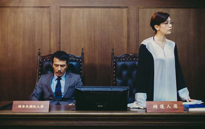 戴立忍《寒蟬效應》高調出軌 完美演繹不倫之戀 入圍金馬獎最佳男配角 賈靜雯自嘲法庭經驗多適演律師 含淚為丈夫出軌辯護