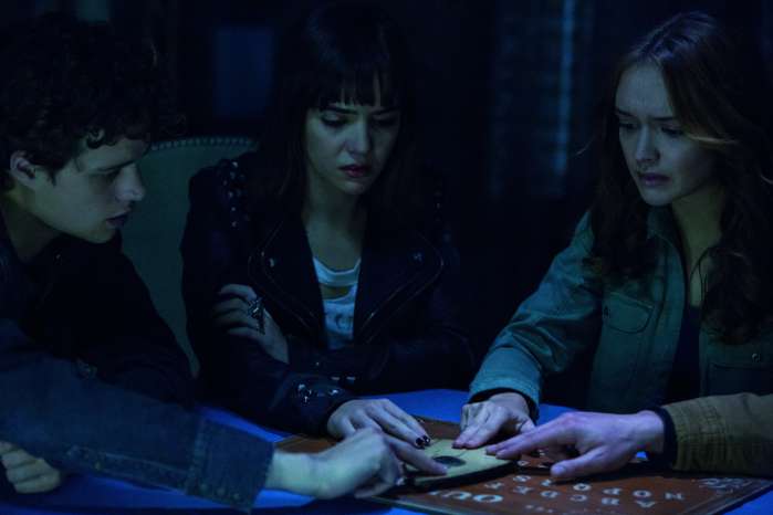 好萊塢大咖導演麥可貝跨刀監製 《碟仙》切記遵守遊戲規則！！