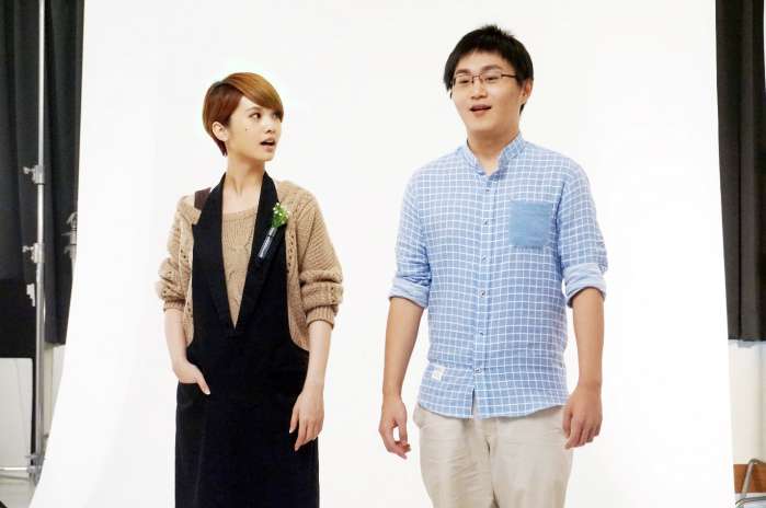 《極光之愛》發佈「永夜」、「永晝」兩款前導海報 王月親自指導拍攝  楊丞琳、宥勝隔空互動 李思源充當另一半 被虧全台最不會演的導演！