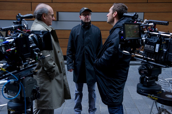 【藥命關係】編劇史考特伯恩斯曾在精神病院進行觀察研究