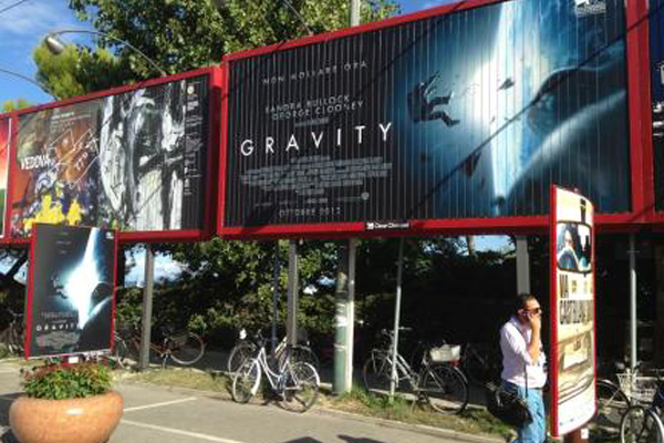 科幻片《地心引力》威尼斯世界首映滿堂采