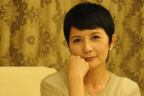 李烈看十二夜3秒鐘掉淚 呼籲民眾為毛孩子打晶片 愛貓阿墨與鼻鼻黏人精 李烈抒壓好法寶