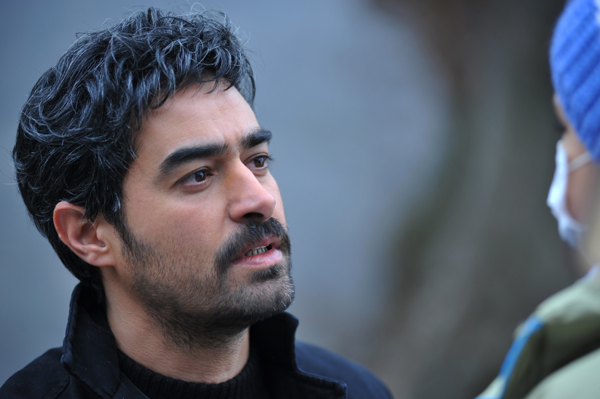 伊朗電影《有人想和你說話》男主角，90%激似金城武  伊朗金城武鋃鐺入獄，劇情媲美《分居風暴》