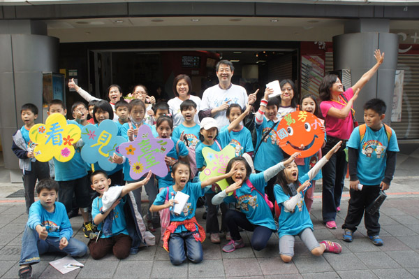 《看見台灣》預售票3度加印旋即熱銷一空  民眾、名人一致感動推薦