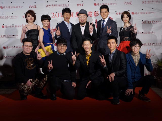 宥勝、簡嫚書、李李仁出席特映《大稻埕》蔣渭水後人噴淚