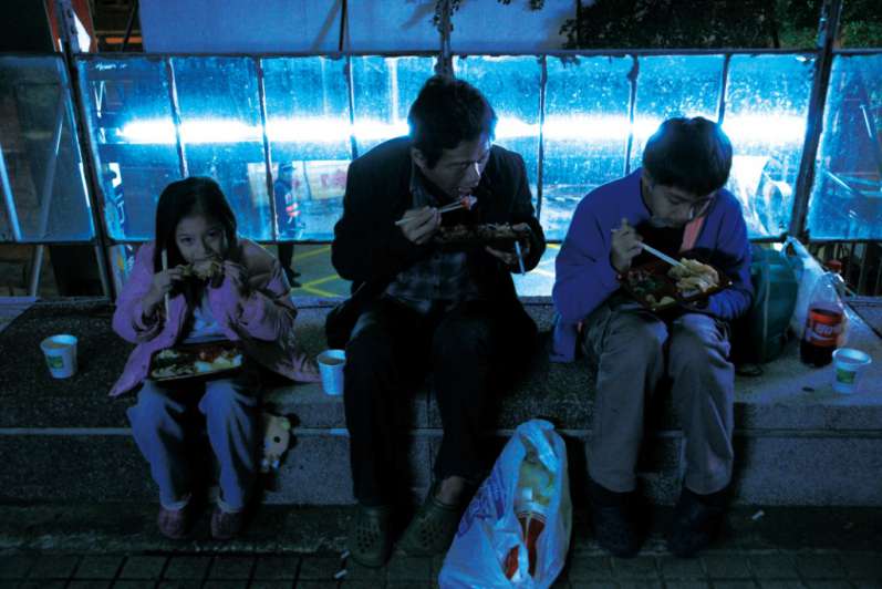 【郊遊】台北首場 文化部包場力挺 龍應台：李康生讓我心痛