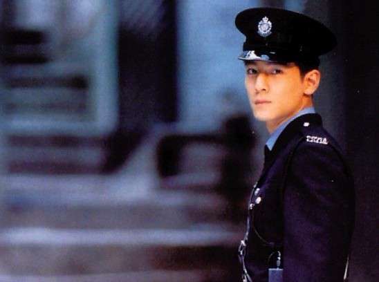 《魔警》吳彥祖再度上演制服誘惑 危險動作親身上陣 男神筋骨勇氣強