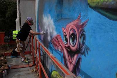 麥當勞叔叔崩壞了？《玩轉普普藝術》羅恩英格力創造邪惡版經典人物！