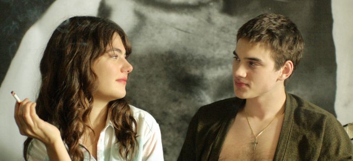 天菜男友改哈老伯《菜是老的辣》凱蒂布蘭協助私奔大方讓愛