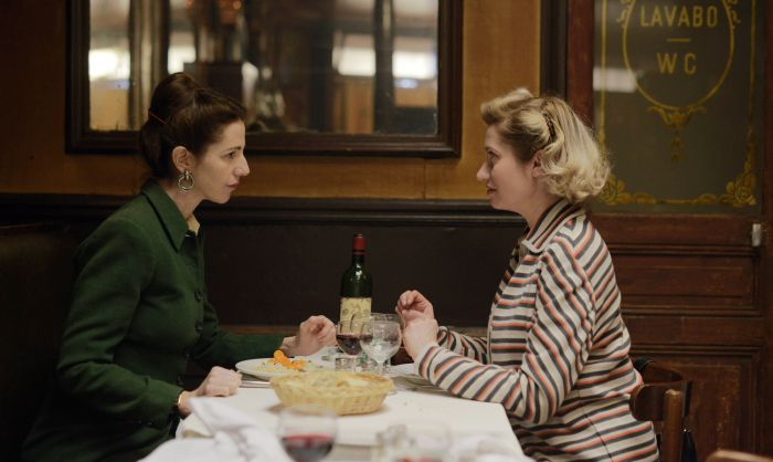 影后桑德琳扮西蒙波娃《盛開紫羅蘭》初嚐被女生追的滋味