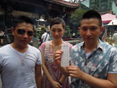 【冰毒】國際光環加持 金馬報名博得頭香 跋涉上山拍攝喪禮卻意外張羅屋主喜事