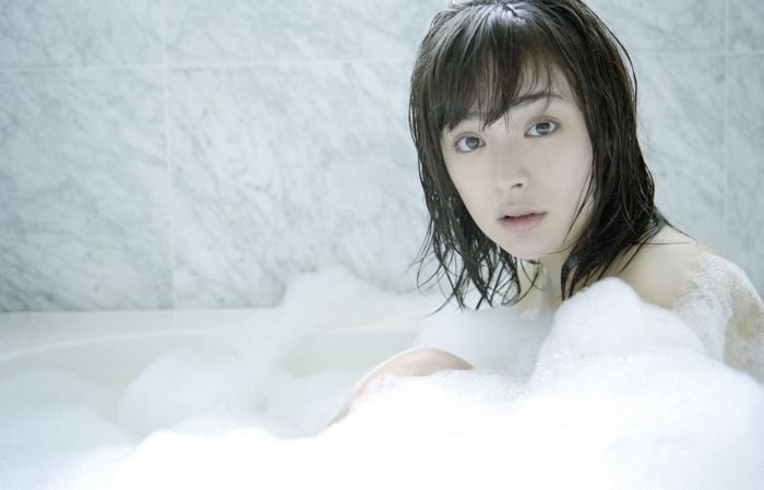 藍絲帶影后加盟《白雪公主殺人事件》 貫地谷詩穗梨詛咒壞嘴網友