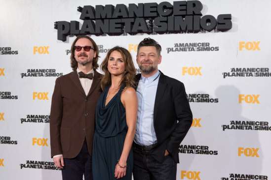 【猩球崛起：黎明的進擊】猩猩一舉攻上冠軍寶座 擠下鐵金剛 好評不斷 名人狂推 “猩”勢力崛起