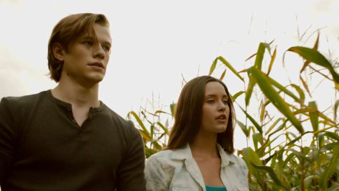 《X戰警：第一戰》 新生代性感偶像盧卡斯提爾 《狼人鎮》挑戰扮演最新狼人接班人