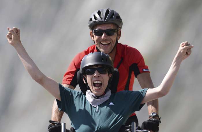 腦性麻痺素人演員演出《我的鋼鐵老爸》 堅持到底的陽光力量感動柏林影帝賈柯甘柏林