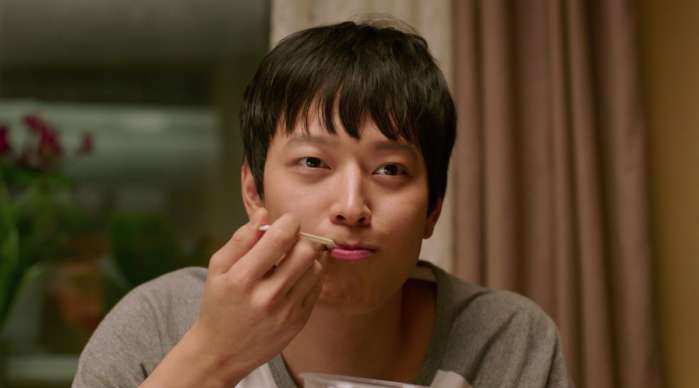 姜棟元上空為《噗通噗通我的人生》淚崩  涕淚縱橫反被空姐秀秀