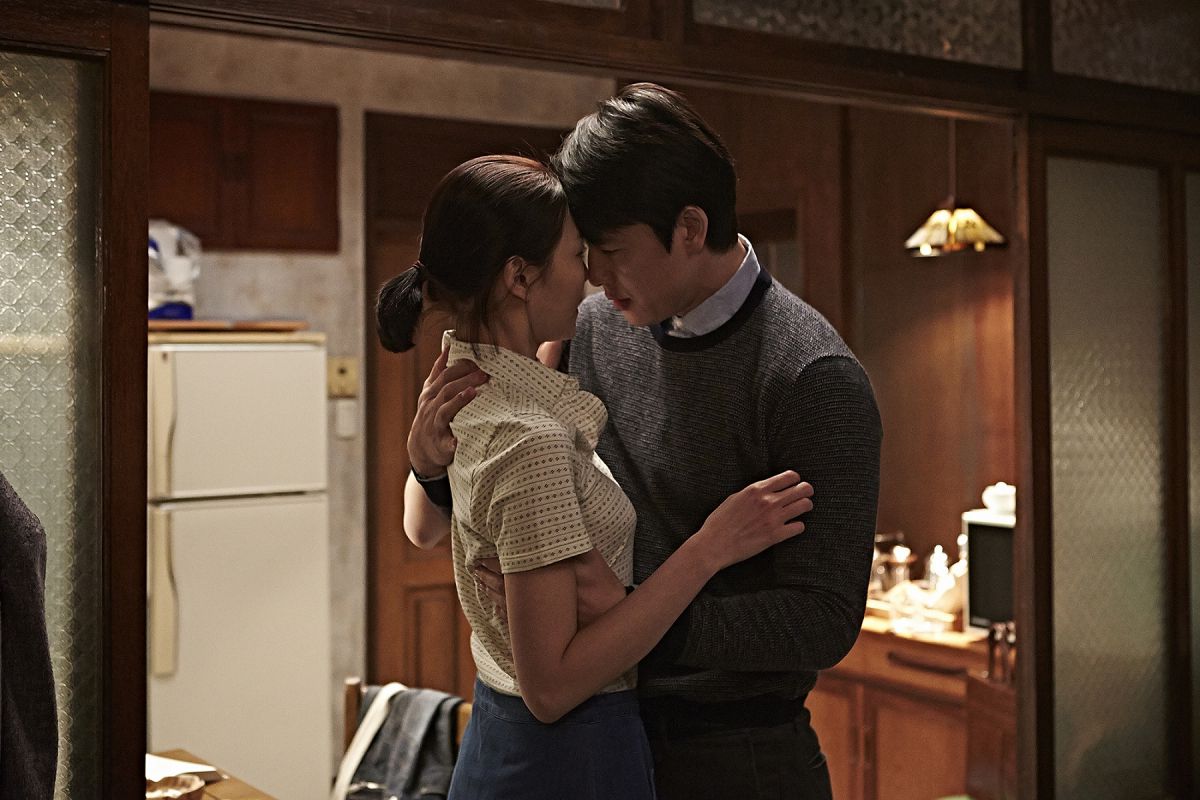 鄭雨盛全裸淪陷《情慾誘惑》  化身負心漢狠奪清純少女初夜