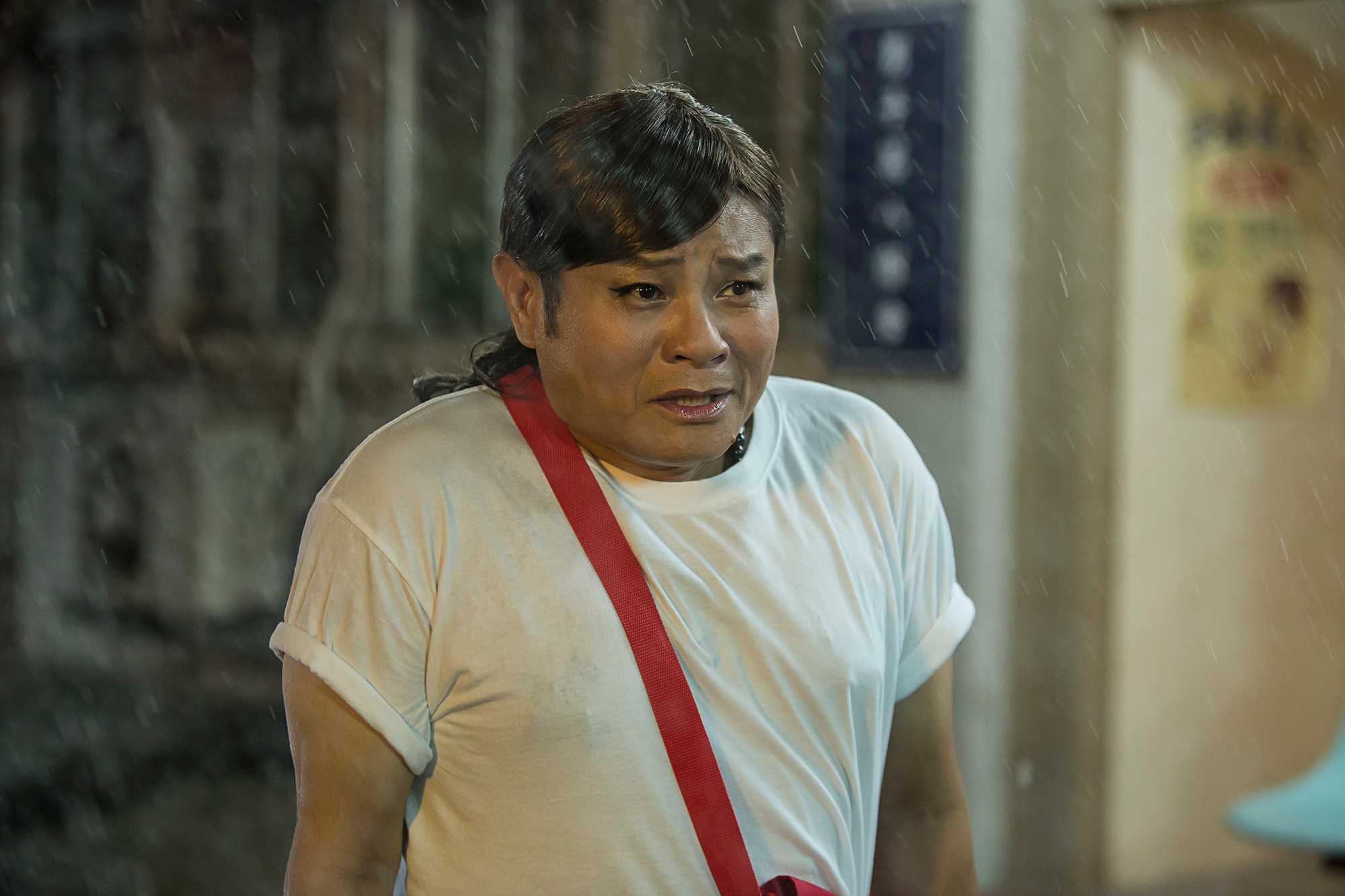 《鐵獅玉玲瓏2》許效舜最美女妝 淋雨不忘安全措施