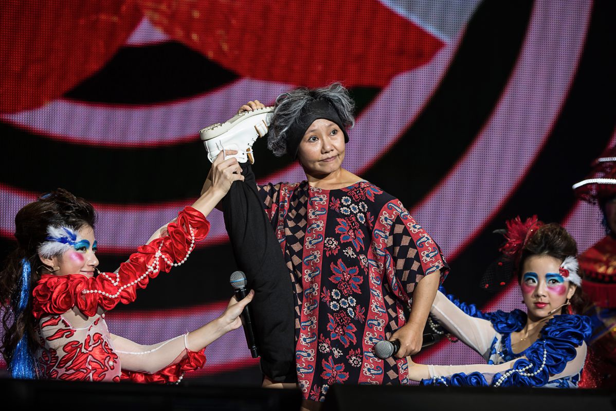 陳亞蘭飾演《鐵獅玉玲瓏2》澎嫂 呂雪鳳唱RAP跳街舞　直呼NG好羞恥