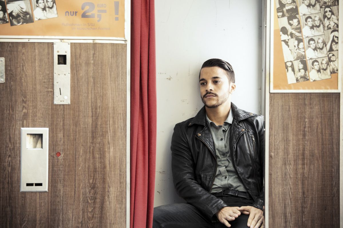 奧蘭多布魯怕流言？《歡迎光臨愛情沙龍》換人剪！