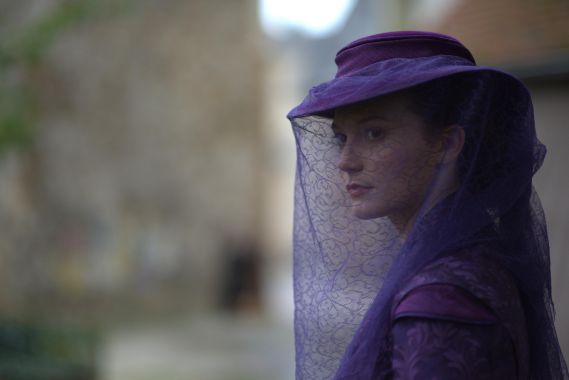 【慾見包法利夫人】入圍2015杜維爾影展競賽片 新生代女星蜜雅娃絲柯思卡大膽情慾演出