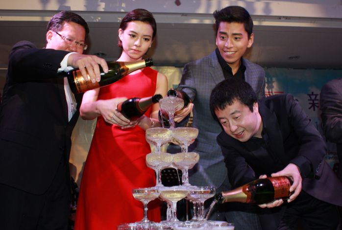 桃影《山河故人》首映賈導率趙濤董子健「團圓」訪台