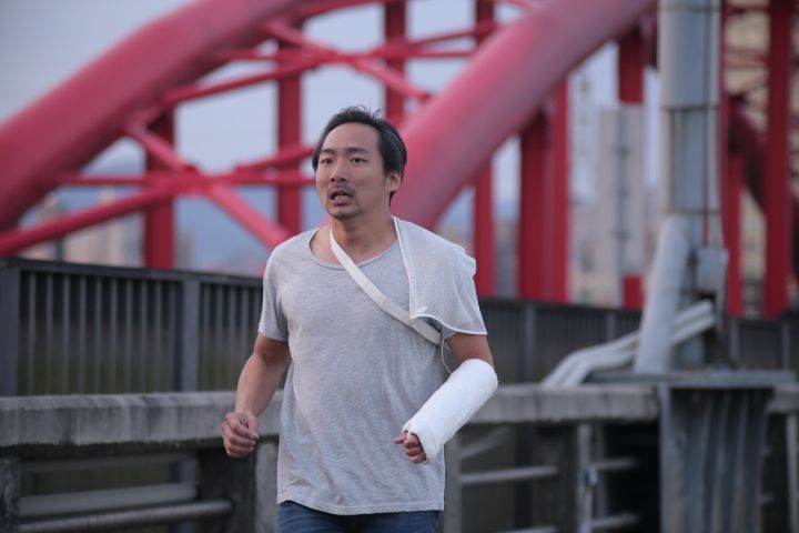 石頭宣傳操到吐《百日告別》首週末全台票房600 萬