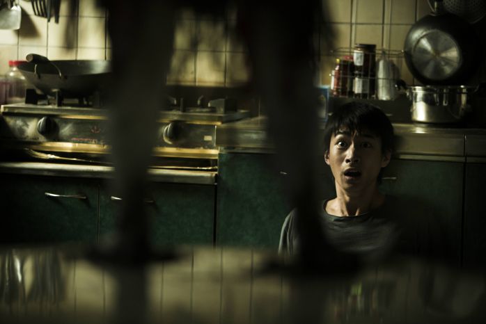 黃河拍【紅衣小女孩】吻許瑋甯前先報備  用力過度爆青筋險中風