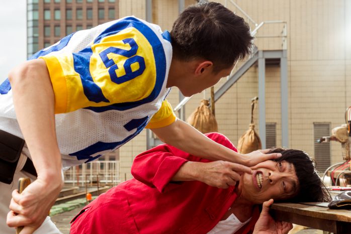 「熱雞雞」！ 新國民小吃配「狗腿排」，「大尾」最愛吃