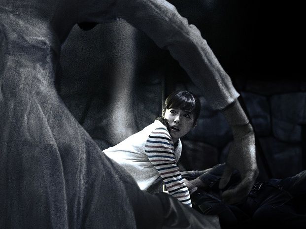 AKB48偶像島崎遙香有如千面女郎上身精湛演屍體不避諱