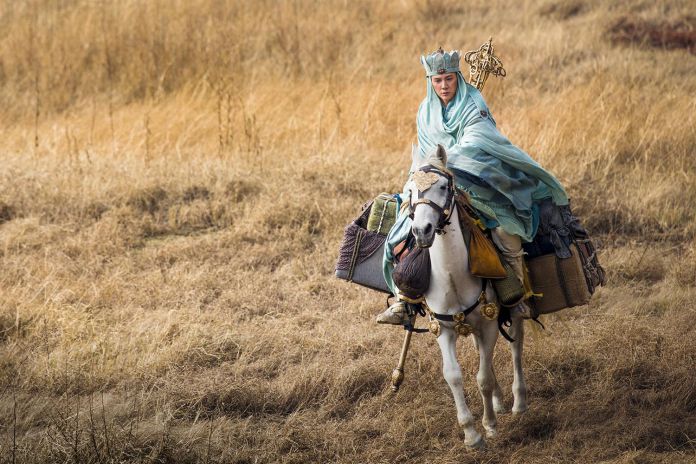 馮紹峰演出超萌唐三藏　墜馬腿骨斷裂仍開工