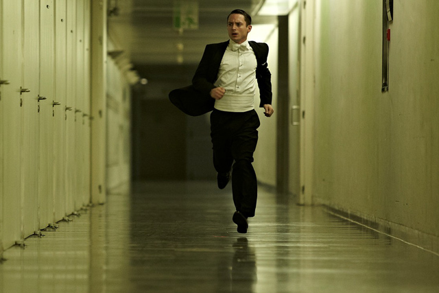 伊利亞伍德、約翰庫薩克【關鍵琴聲】角力鬥智 2014開春最震撼的驚悚片