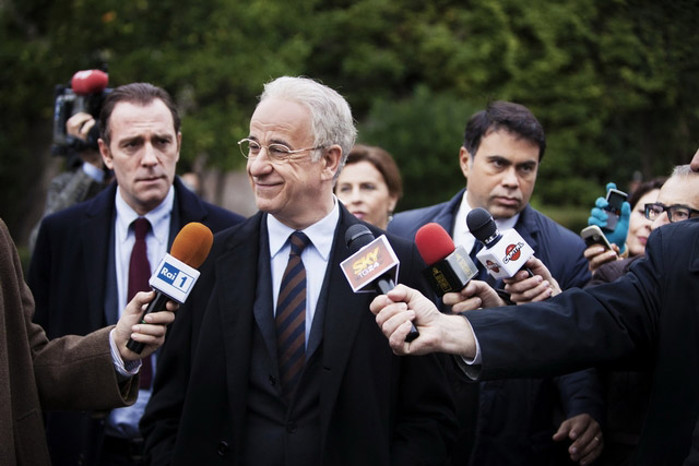 幽默深得民心《秘書長萬萬歲》狂掃8300萬